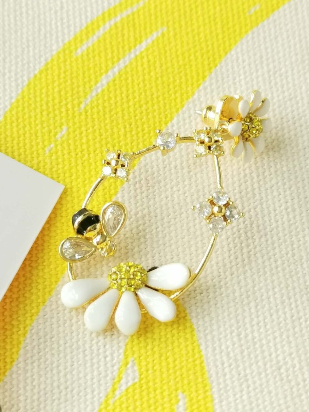 Kate Spade dazzling daisies hoops Earrings - Gold - Picture 2 of 3